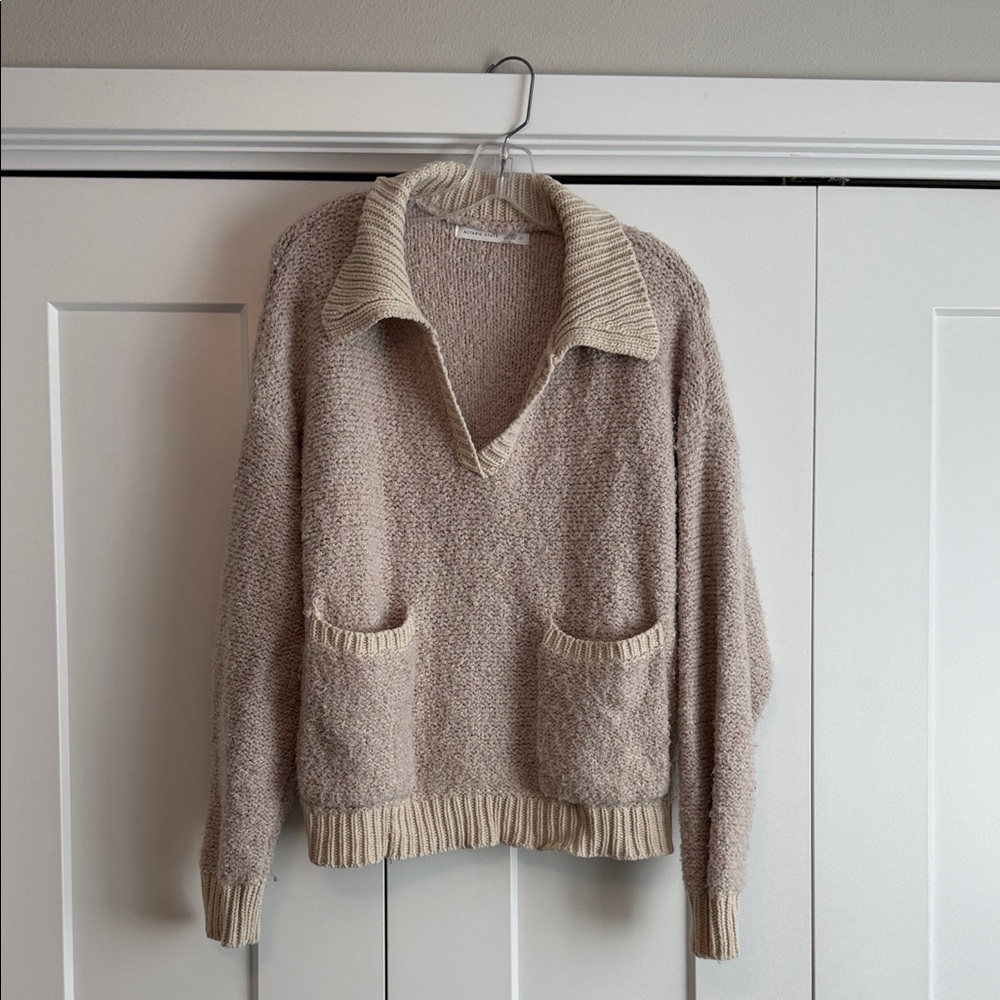 Altar'd State Cropped V-Neck Sweater